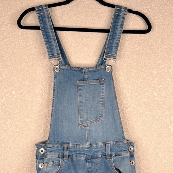 Dollhouse Denim 90's Y2K Distressed Cropped Overall Jeans Size 8/9 - Picture 2 of 9